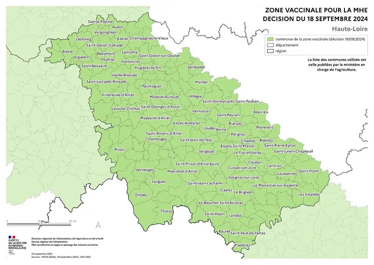 Pour la MHE, les deux tiers sud-ouest de la Haute-Loire (185 communes au sud d'une diagonale allant de La Chaise-Dieu aux Vastres), sont en zone vaccinale avec prise en charge du vaccin par l'État.