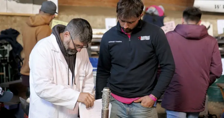 La cinquième édition du concours international de maréchalerie a eu lieu du 9 au 11 novembre au lycée agricole de Saint-Chély-d'Apcher.
