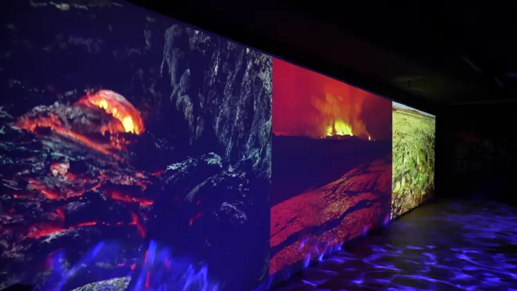 Écrans de "Terre de Volcans, l'immersion volcanique", nouvelle animation immersive de Vulcania.