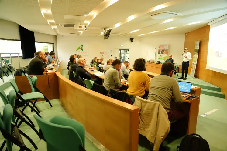 Amphitéâtre de la Chambre d'Agriculture du Puy-de-Dôme avec les personnes présentes pour l'Assemblée Générale d'Interbev.