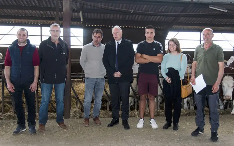Les syndicats en réunion de terrain avec le préfet de Lozère