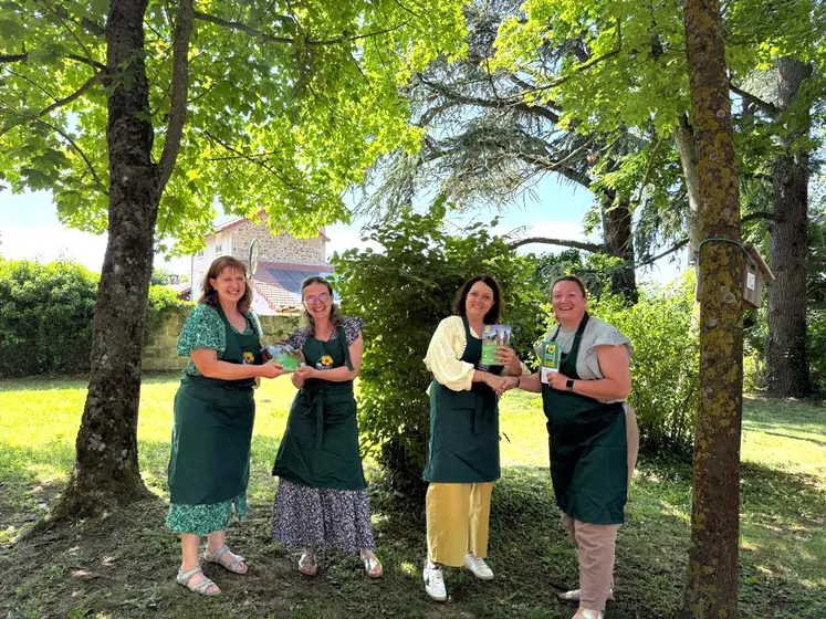 Changements à la tête de Bienvenue à la Ferme 43 : Emilie Villesèche remplace Denise Souvignet à la présidence et Margaux Chavanne remplace Aurélie Sarda à l'animation.