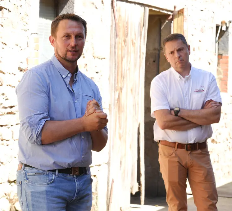 Sébastien Cluzel et Denis Brugière, président et directeur du Herd Book Charolais.