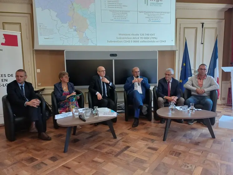 Le 10 juillet, acteurs économiques, élus et représentants du Département (très impliqué dans le domaine de l'eau et de la forêt) ont participé à une COP sur le changement climatique en Préfecture.