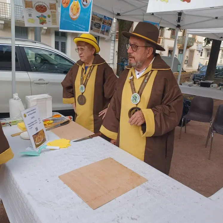 La confrérie moulinoise du Piquenchâgne.