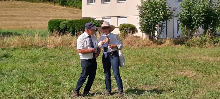 Flora Planchon de Haute-Loire et Charles Boillin de Franche-Comté étaient les deux juges qui officiaient ce dimanche à Araules.