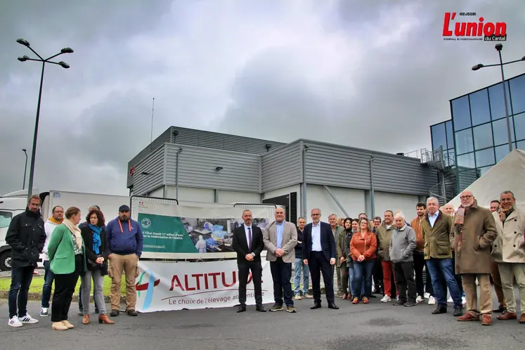 Inauguration de l'atelier piécés du groupe Altitude. 