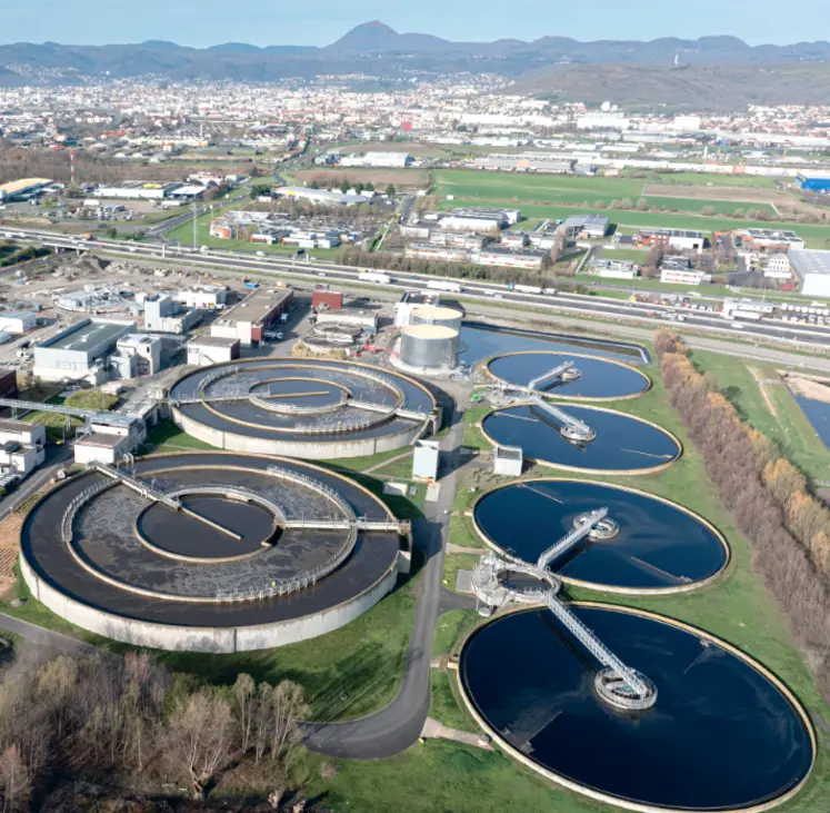 La station d'épuration des 3 rivières de Clermont-Ferrand est la seule en France à dédier 30% de ses volumes à l'agriculture. 