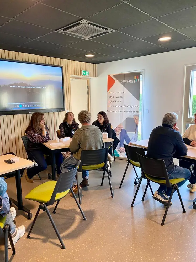 Le 13 novembre, plus d'une dizaine d'agriculteurs ont pris part aux ateliers proposés par les Matinales de la transmission.