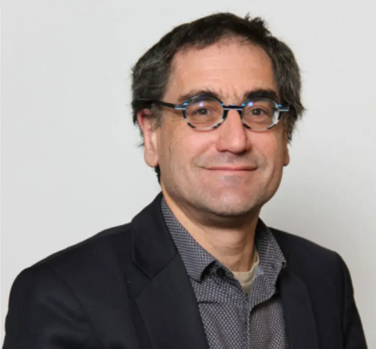 Jean-Yves Bechler succède au poste de président de centre INRAE Clermont-Auvergne-Rhône-Alpes à Emmanuel Hugo.