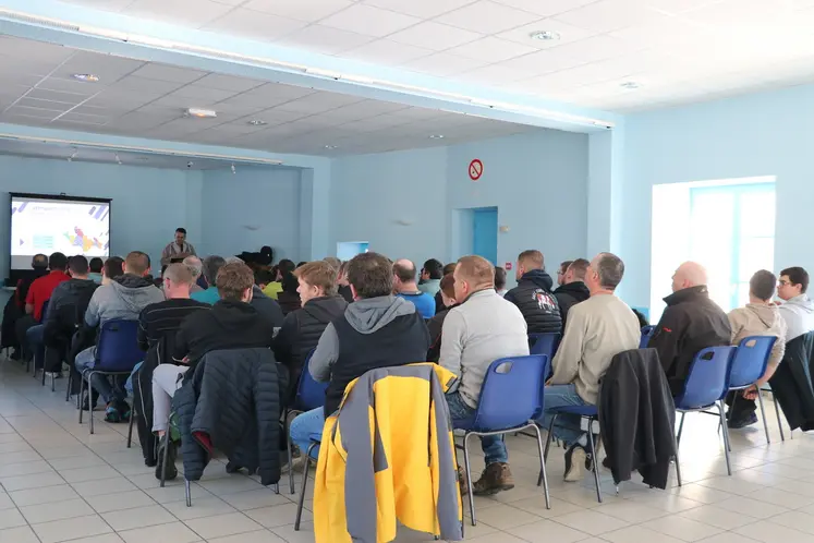3 Assemblées de Section XR Repro se sont déroulées en Haute-Loire à Saint-Arcons-de-Barges (Territoire des Plateaux Sud), à Paulhaguet (Territoire des Monts & Vallées d’Auvergne), et à Jullianges.