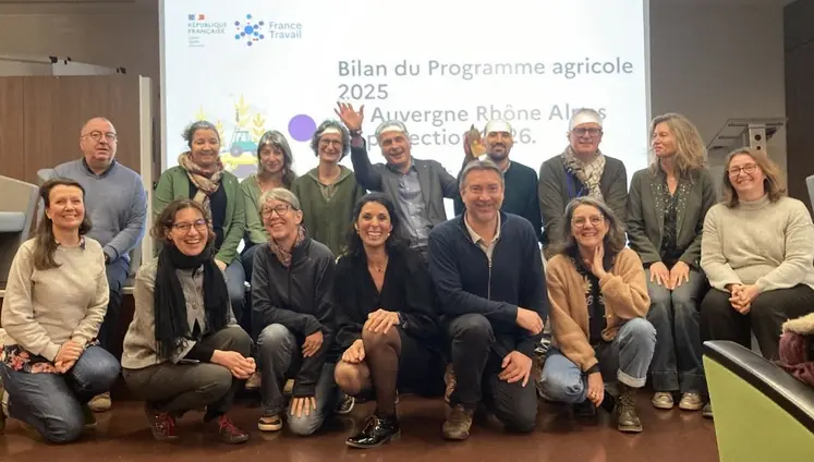  France Travail Auvergne-Rhône-Alpes et ses partenaires se sont réunis pour faire le bilansur le programme agricole mis en place en 2025.