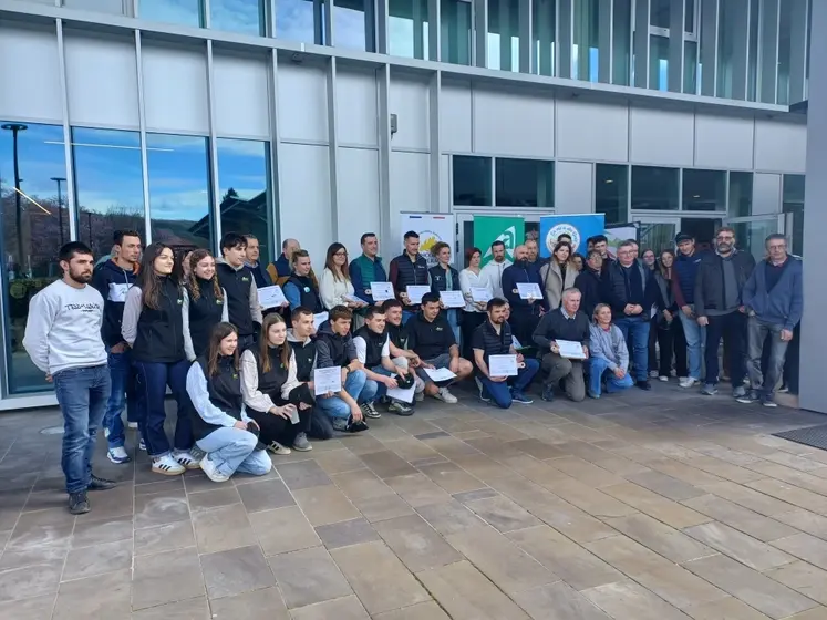 Exposants et médaillés réunis ce 13 mars pour la remise des Trophées 2026.