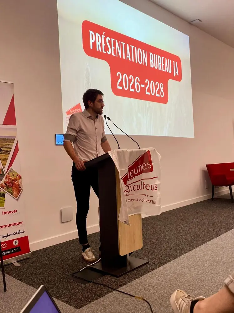 Julien Duplomb, président des JA43.