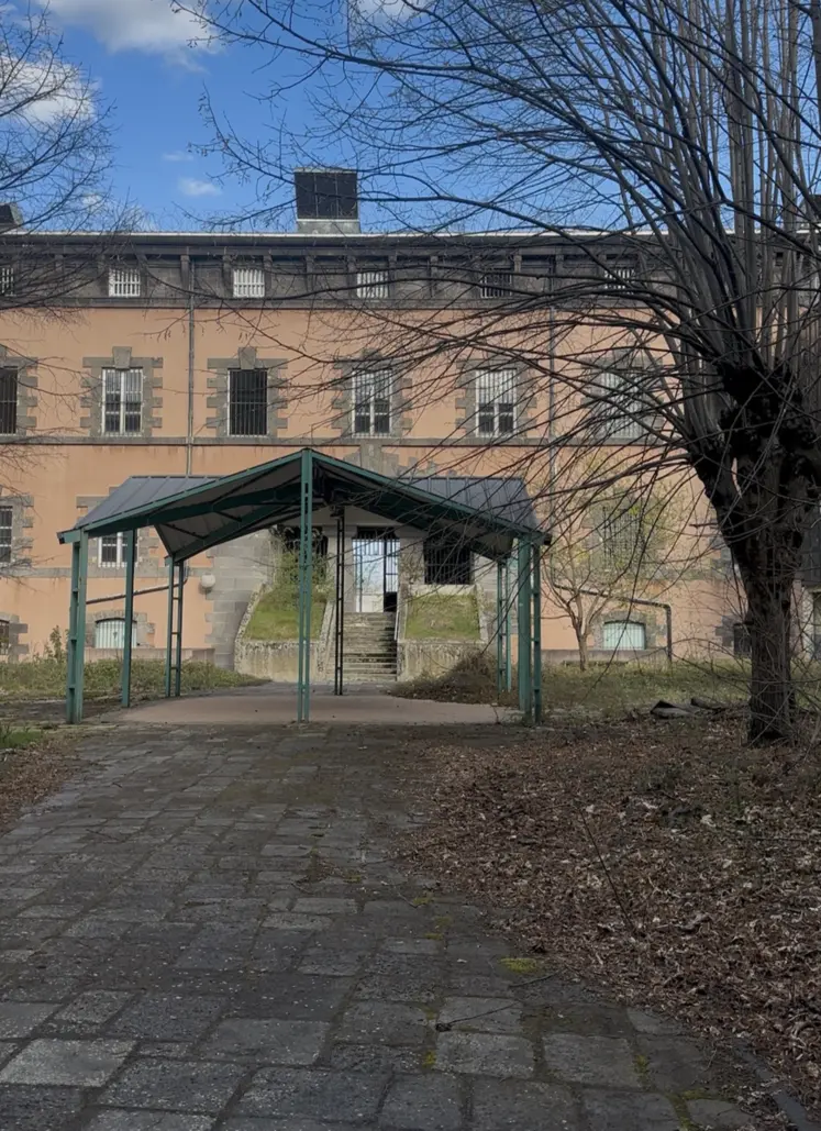 Ancien centre pénitentiaire de Riom.