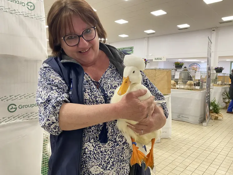 Christelle Chevallier et son canard pompon