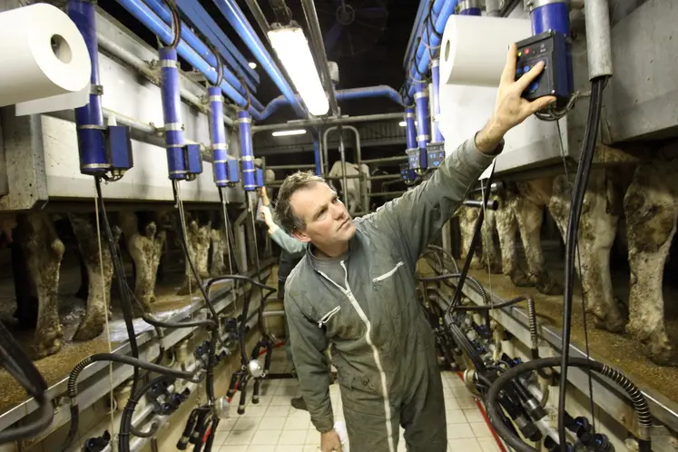 Chaque éleveur doit comprendre que l’ergonomie de la traite est un facteur essentiel qui permet de concilier bien-être au travail et performance économique.