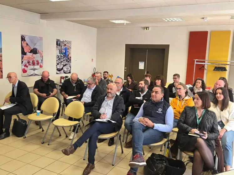 Partenaires, agriculteurs ou encore salariés ont assisté à l'assemblée générale des structures qui interviennent dans le remplacement et l'emploi agricole.