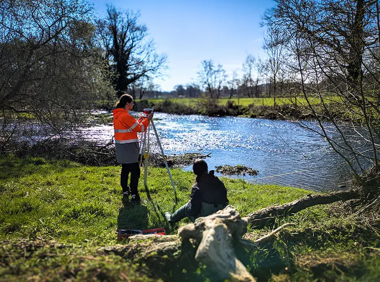 Les étudiants bénéficient des équipements du lycée agricole pour apprendre en grandeur réelle.