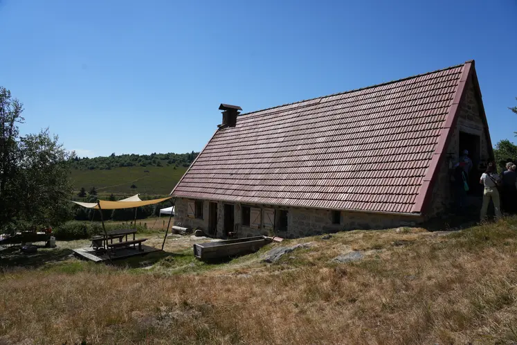 Cabane pastorale de l'estive Monts du Forez.