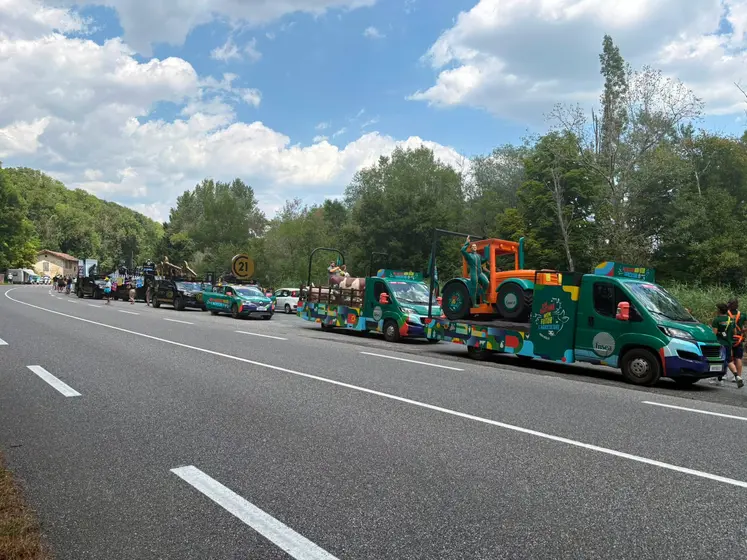 La FNSEA au sein de la caravane du Tour.
