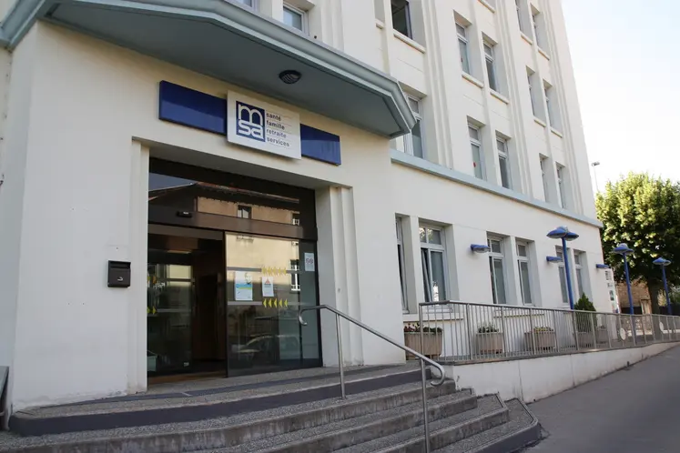 La MSA déploie des mesures de prévention, de soutien et d'accompagnement adaptées aux besoins des populations, tout en renforçant sa veille territoriale.