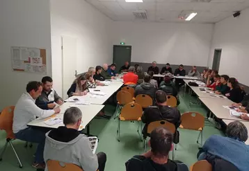 Une cinquantaine de personnes a répondu présente à l’Assemblée générale du Syndicat du Cheval de Trait Bourbonnais.