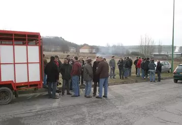 L’abattoir d’Arsac a été bloqué une bonne partie de la matinée du 19 janvier.