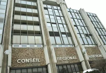 664 M€, c’est le budget total de la Région pour 2010, dont 77 % sont consacrés aux programmes régionaux