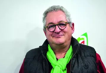 Jean-Marie Lenfant est producteur céréalier dans l’Eure où il propose une activité d’agritourisme. Président délégué de Bienvenue à la Ferme, il préside la franchise Fermes and Co.