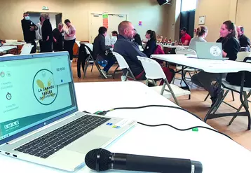 Organisé en speed-meeting, chaque échange dure 10 minutes montre en main, pour rencontrer un maximum d'acteurs locaux !