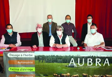 L’équipe de l’UPRA Aubrac réunie en Lozère pour l’assemblée générale. 