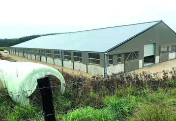 L’investissement dans des panneaux photovoltaïques peut faire l’objet de subventions sous certaines conditions.