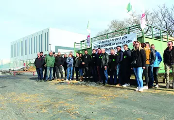 Une mobilisation d’agriculteurs venus de l’Allier, du Puy-de-Dôme, de Haute-Loire et du Cantal qui s’est poursuivie jusqu’au vendredi. 