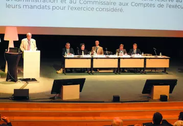 Gilles Flandin, président de la Safer AuRA a souligné l'importance de renforcer le rôle de la structure face aux enjeux d'avenir des échanges fonciers. 