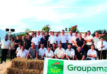 Une équipe de professionnels et de techniciens au complet pour organiser le concours départemental Salers du Puy-de-Dôme version 2022
