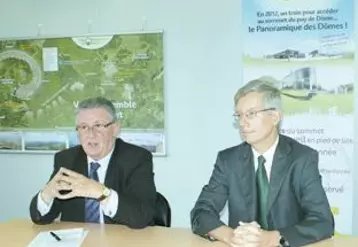 Le président du Conseil général (à gauche) et le directeur de TC Dômes ont souligné le bon cheminement des travaux en avance sur le calendrier.