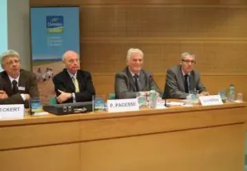 De gauche à droite, Michel Beckert, Patrick Stefanini, Pierre Pagesse et Daniel Cheron.