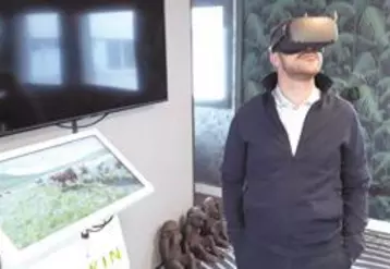 L’ISN a investi dans un casque à réalité virtuelle pour attirer les
repreneurs et salariés sur la zone.