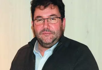 Sébastien Gouttebel, président des maires ruraux du Puy-de-Dôme.