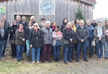 Les adhérents d’Accueil à la Ferme s’étaient donnés rendez-vous à la Ferme de Lambres à Saint-Nectaire pour
leur assemblée générale annuelle.