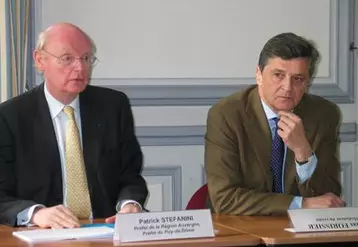 Patrick Stéfanini, préfet de la région Auvergne a accueilli Nicolas Forissier, le médiateur national des agriculteurs