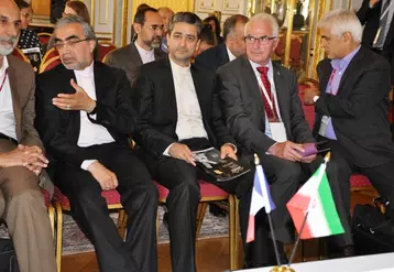 Conférence de presse du Sommet de l'élevage dans les appartements de l'ambassadeur d'Iran en France.