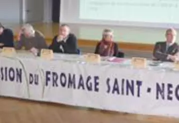 Lors de l’assemblée générale de l’Interprofession Saint-nectaire, les nouvelles propositions au cahier des charges ont été présentées.