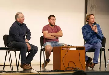 De gauche à droite : Alain Langlois, cédant, Damien Nicolas, repreneur et Eric Charbonnier.