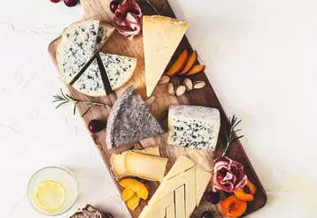 Les fromages AOP d’Auvergne, alliés de vos apéros.