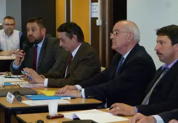 Rémi Recio, secrétaire général de la préfecture de la Creuse, intervient au nom du Préfet de la Creuse Christian Chocquet, retenu à Paris suite au remaniement ministériel.