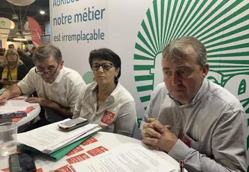 Michel Joux, président de la FRSEA Auvergne-Rhône-Alpes, Christiane Lambert et Patrick Bénézit.