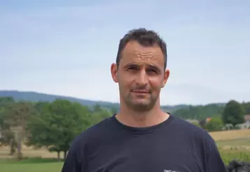 David Chauve est producteur de lait dans l’est du Puy-de-Dôme. Il préside également la Chambre d’agriculture du Puy-de-Dôme. 