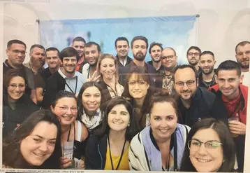 La délégation Auvergne Rhône-Alpes lors du 55e congrès national.